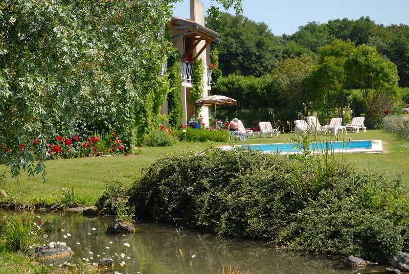 Les Jardins Du Lac 特里泽 外观 照片